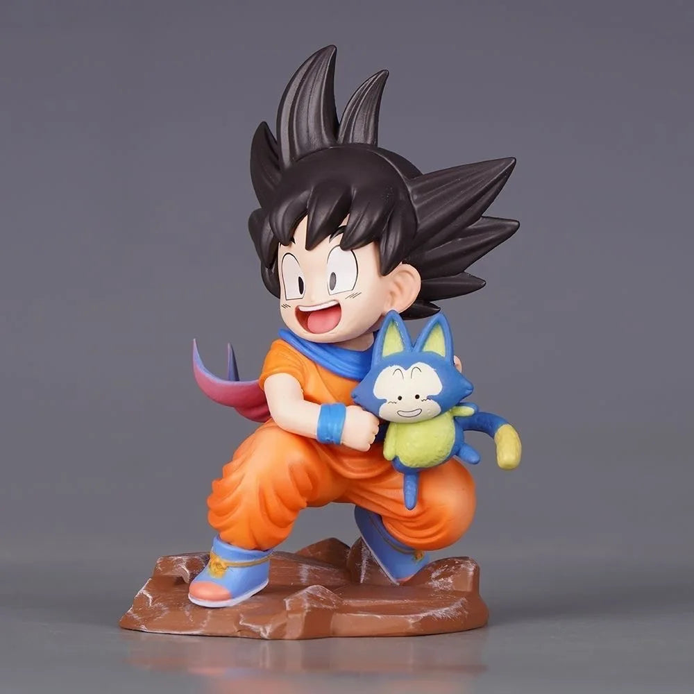 Goku Embracing Pura Figure