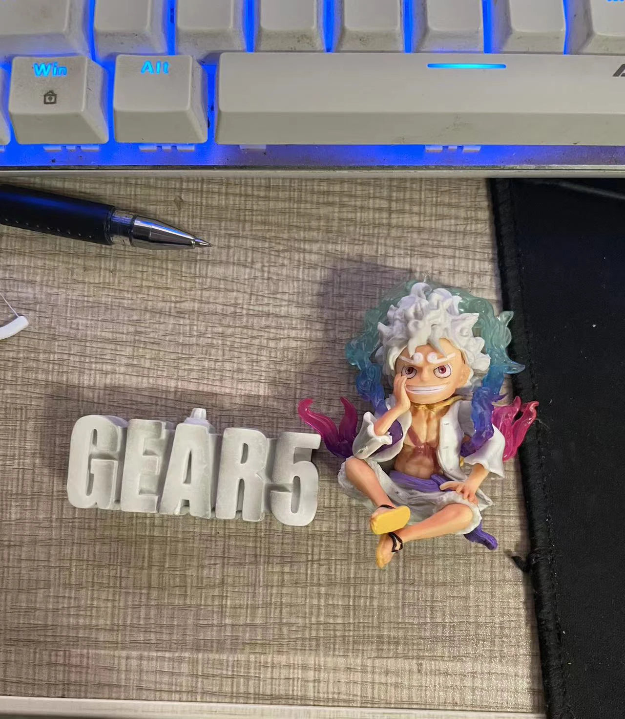 Mini Luffy Gear 5 Figure