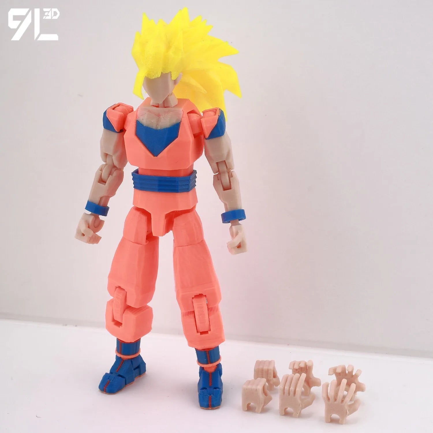 Super Saiyan Limited Figure