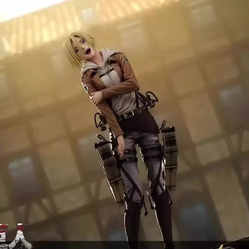 AOT Leonhart 28cm Figure
