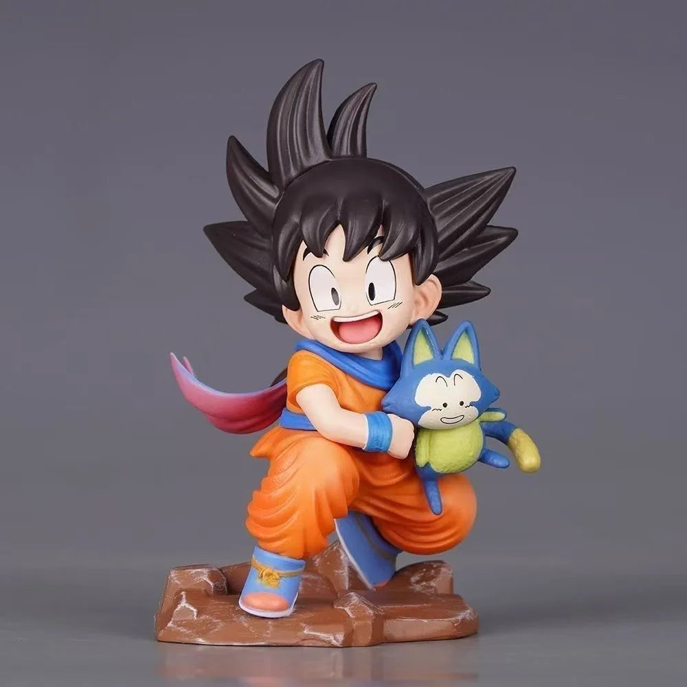 Goku Embracing Pura Figure