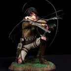 Levi Battle Damage 18cm Figure
