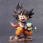 Goku Embracing Pura Figure
